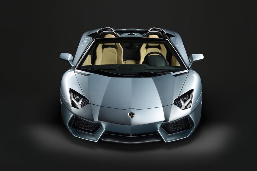  Lamborghini Aventador LP700-4 Roadster 2012 года  (фото 10 из 88)
